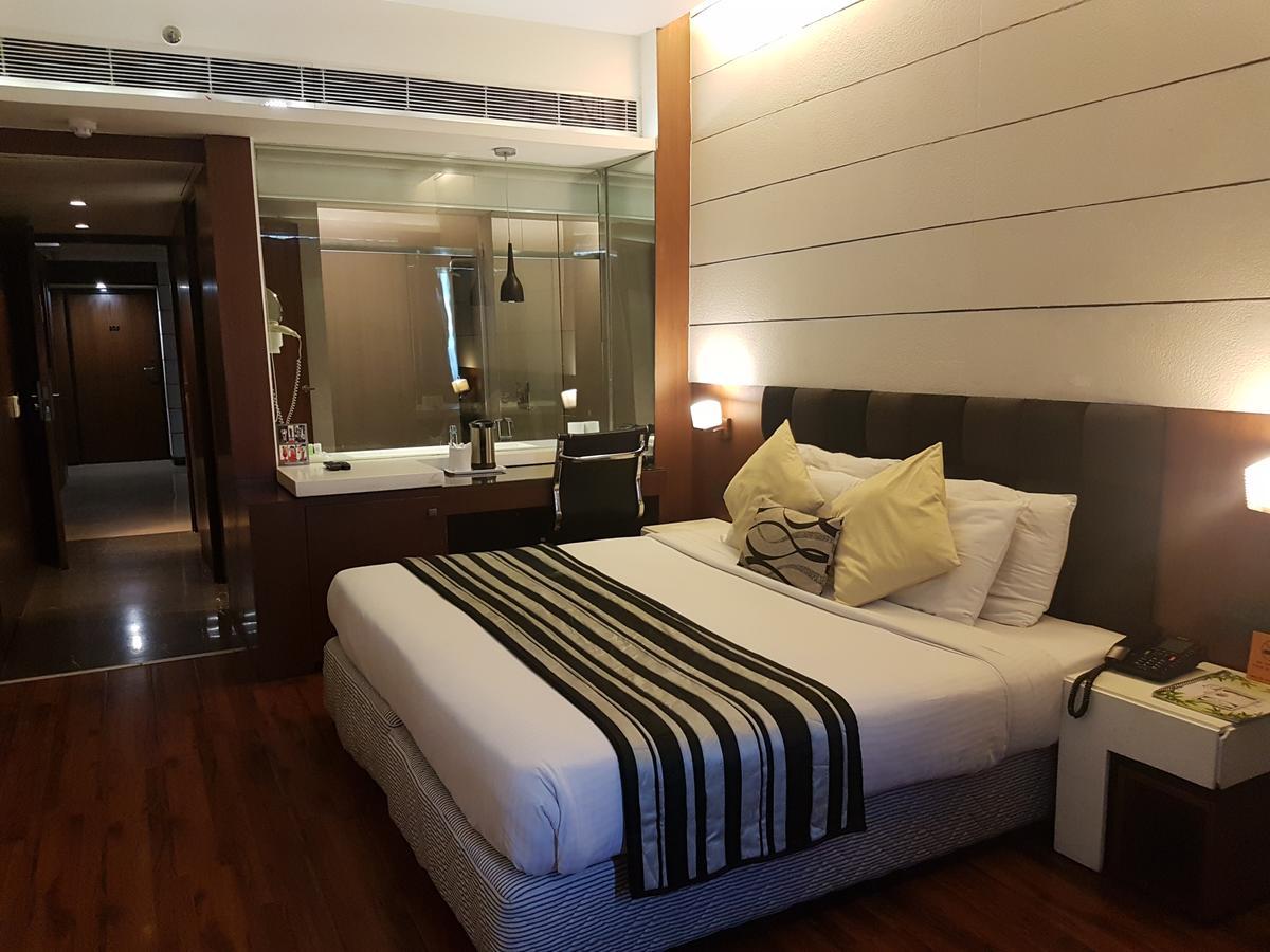 Chandīgarh Hotel Gk International מראה חיצוני תמונה